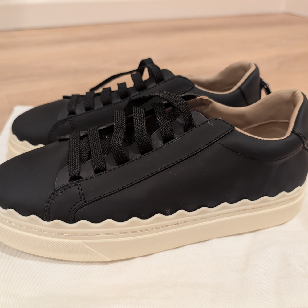 Steve Madden Black and Cream Women's Sneakers